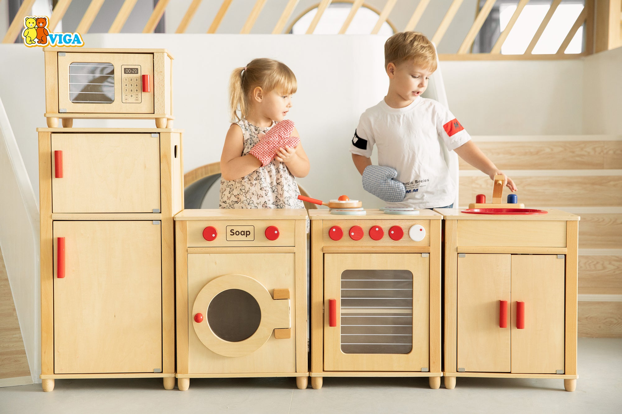 Two children playing with the Viga Kitchen Set