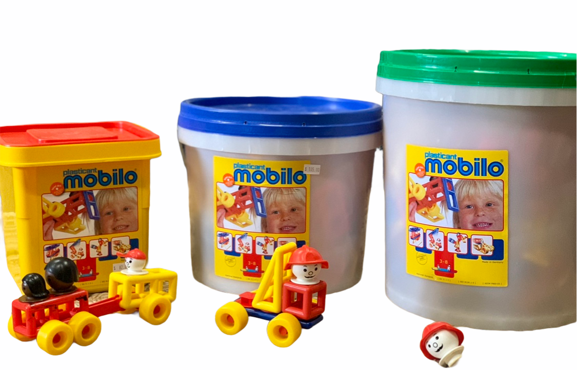 mobilo construction sets for the mobilo word cards